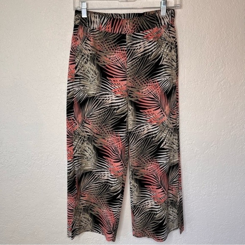 WHBM The Wide Leg Crop Tropical Palm Side Slit Pull On Pants Size 00